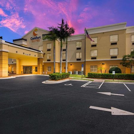 Comfort Suites Vero Beach I-95 Kültér fotó