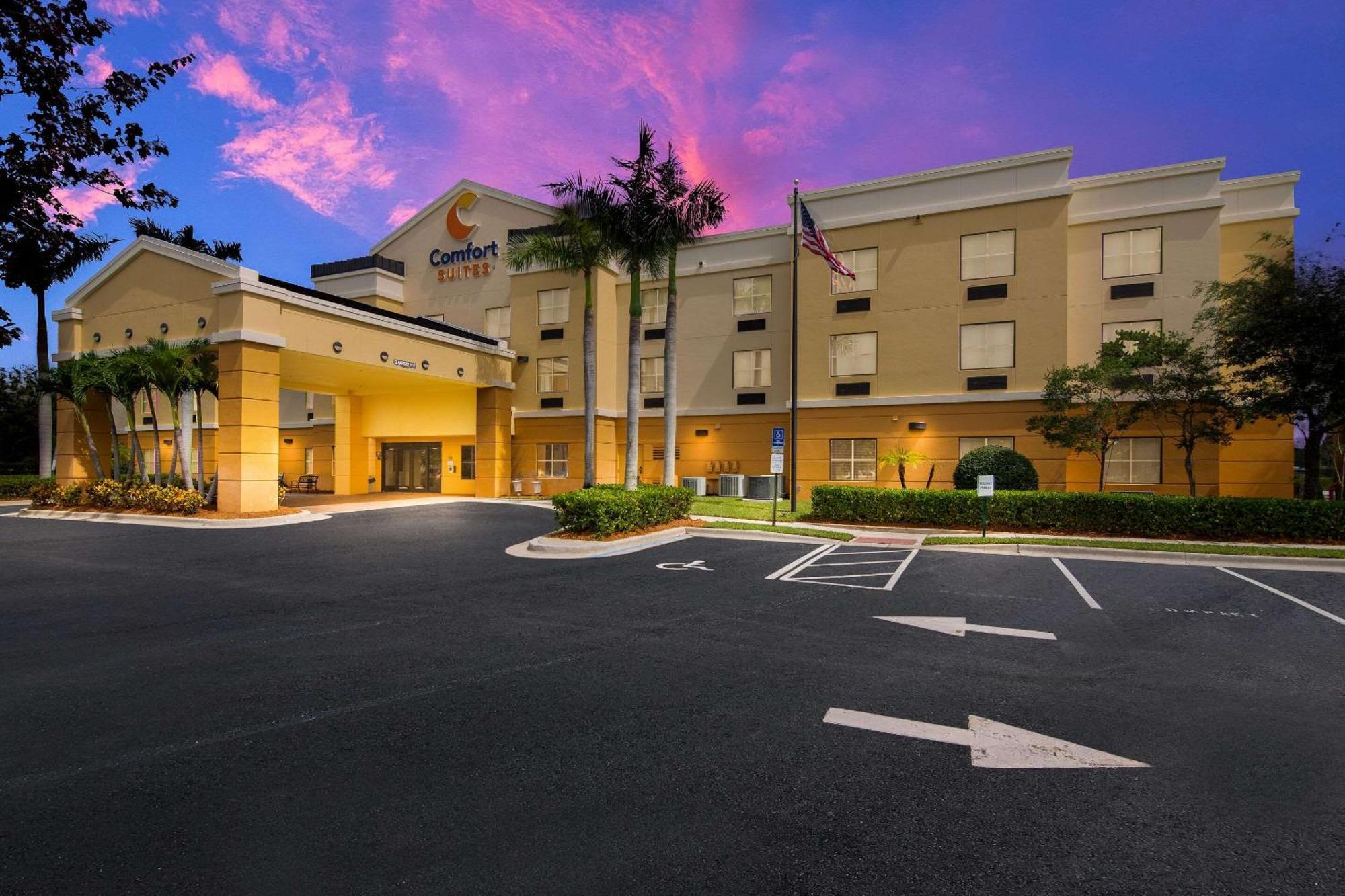 Comfort Suites Vero Beach I-95 Kültér fotó